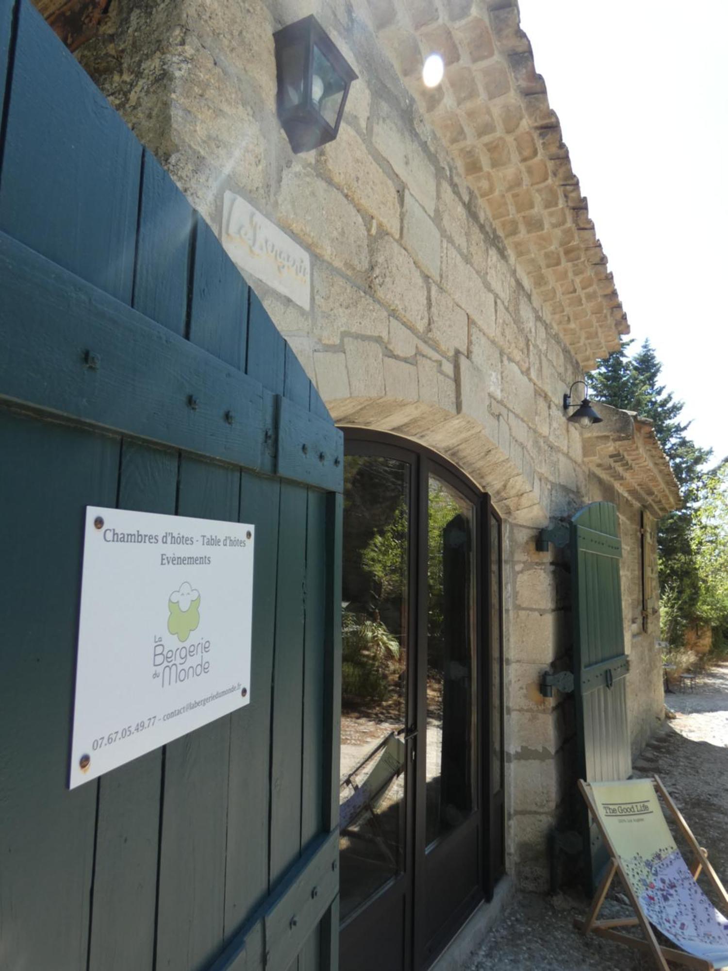 Chambre D'Hotes Dans Une Ancienne Bergerie - La Bergerie Du Monde Les Angles  Esterno foto